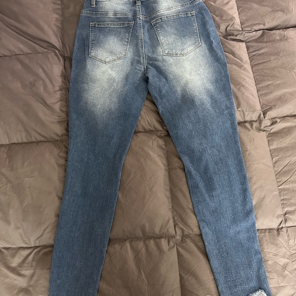 Button Fly Ripped Washed Color Jeans - Picture 4 of 6